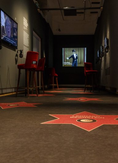 Bedruckter Fotoboden für das Jüdische Museum – Walk of Fame Sterne